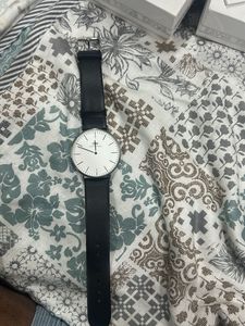 Classic Black Watch For Men’s By Daniel Wellington