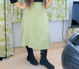 Light Green Long Woollen Skirt