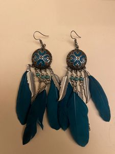 Feather Earring ✨
