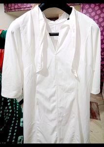 Oneside Slit Neck White Tunic For Sports Or Hijab