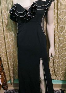 Elegant Black Slit Maxi Dress