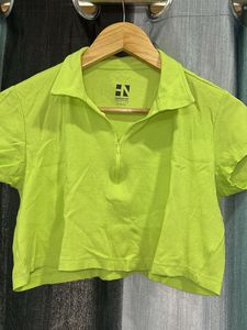 Boxy Ribbed Collared Crop Top