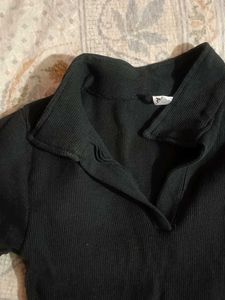 black crop tshirt top🖤