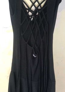 Chic Black Trousers with Zipper Detail,Stylish Top