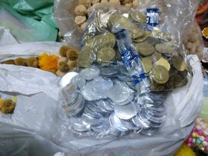 Full Packet(50+)of Silver / Golden Plastic Mirror