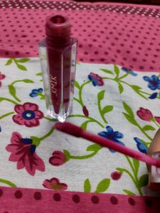 Ekmic Liquid Lipstick