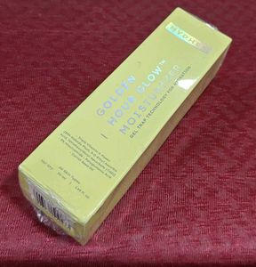 newly launched hyphen Golden Hour Glow Moisturizer