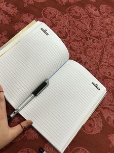 Macho Hint Notebooks And Pen (Set of 2)