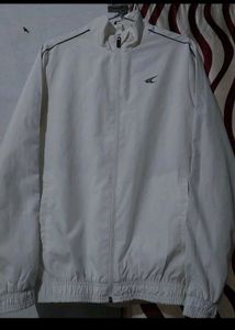 Lightweight Running Jacket with Inner Mesh