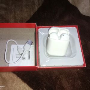 Earpods By i12