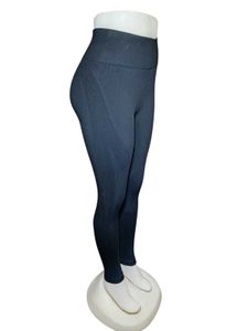 Black High-Waisted Yoga Leggings 28-30