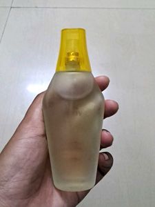 Gold Sandal Viwa Fabric Perfume