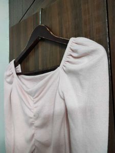 SALE 🛍️ Peach Rouched Top