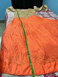 Dress With Free Gown And Top 🎁