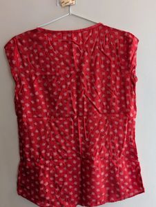 Levi&#39;s Top