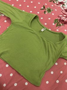 Green Long Sleeve Top
