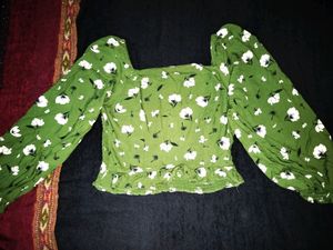 Green Floral Ruffled Top