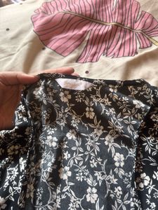 Floral Print Wrap Top