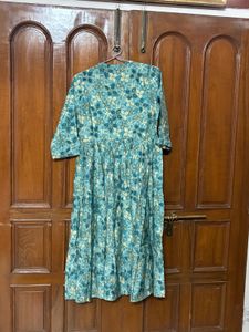Chic Blue Floral Midi Dress