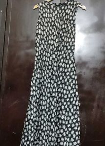 Black &amp; White Floral Print Dress For 42 Bust