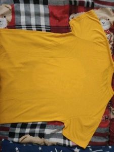 T SHIRT