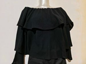 🎄Buy 2, Get 1 Free🎁Black Off-Shoulder Top