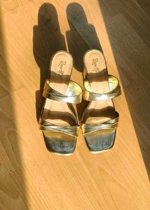 Rawhide Brand Women Gold Shiny Block Heel Sandal