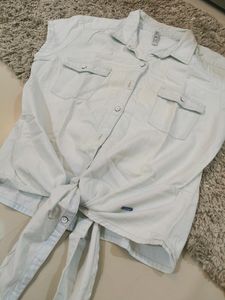 Brander Front Knot Shirt