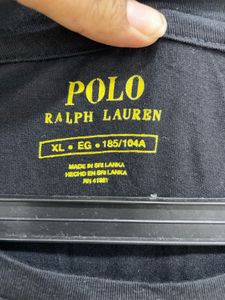 💃Look Good, Feel Great in The Classic Black Polo