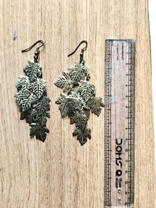 GOLDEN LEAFY EARRINGS