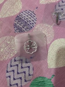 Wall Hooks Self Adisive Pack Of 5
