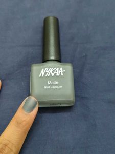 NYKAA Matte Nail Lacquer Duo
