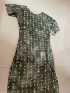 Green Kurti