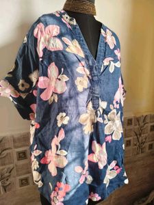 Floral Print Top Size 46 XXL/  XXXL