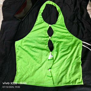 26137. Green Halter Top