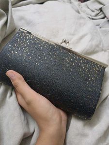Evening Clutch Black &amp;Gold textured