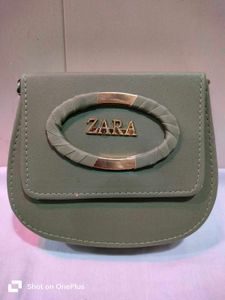 Only Cash Zara Crossbody Bags