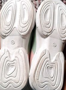 Solethread  Sneakers - Size 7
