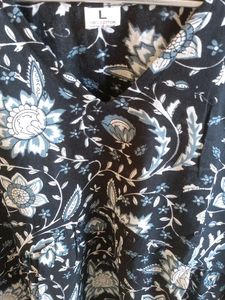 Black Floral Trendy V-neck Short Kurta Top