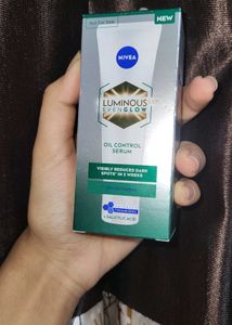 Nivea Luminous Even Glow Face Serum