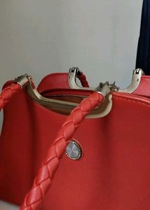 Red Vintage Silhouette Handbag From Desence