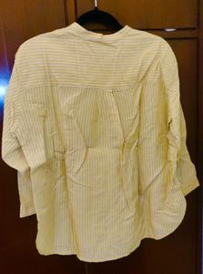Uniqlo Striped Shirt 🍋
