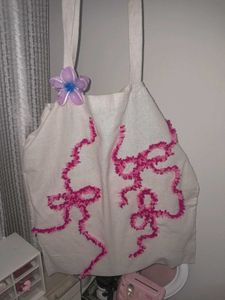 Punch Needle Bow Tote Bag