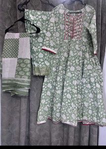 Beautiful And Comfortable Suit