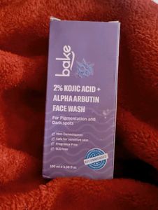 Brightening Face Wash with Kojic Acid - Grab Soon