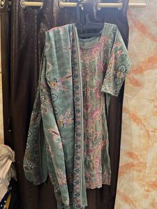Pakistani Drss