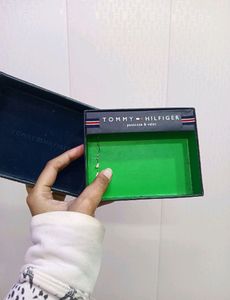 Pure Leather Box Of Tommy Hilfiger✨