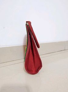 Pretty Floral Embroidered Handbag