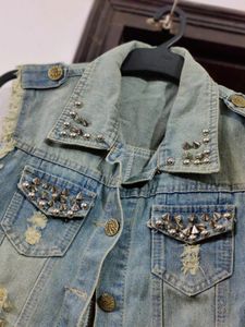 Women&#39;s Denim Jacket