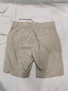 Breakbounce Beige Shorts